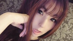 こはくぶちょー母親は美人局でキャバ嬢?